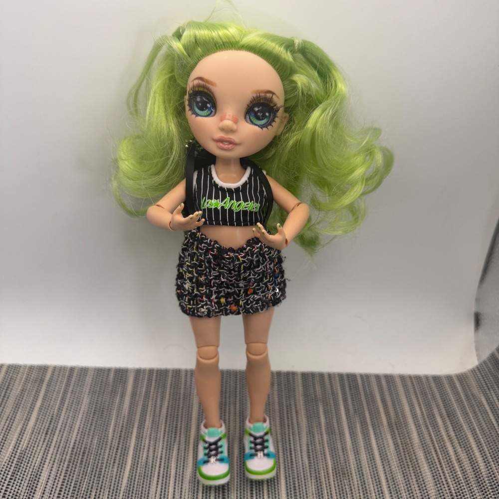 Rainbow High Jade Hunter Doll Series 1 Green Hair Streetwear Fashion Backpack